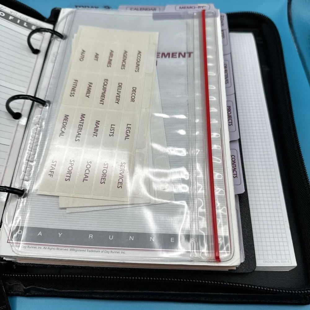Dayrunner Planner Organizer Black & LOTS of Inserts Full Zip Vintage‎ 90s 1990s